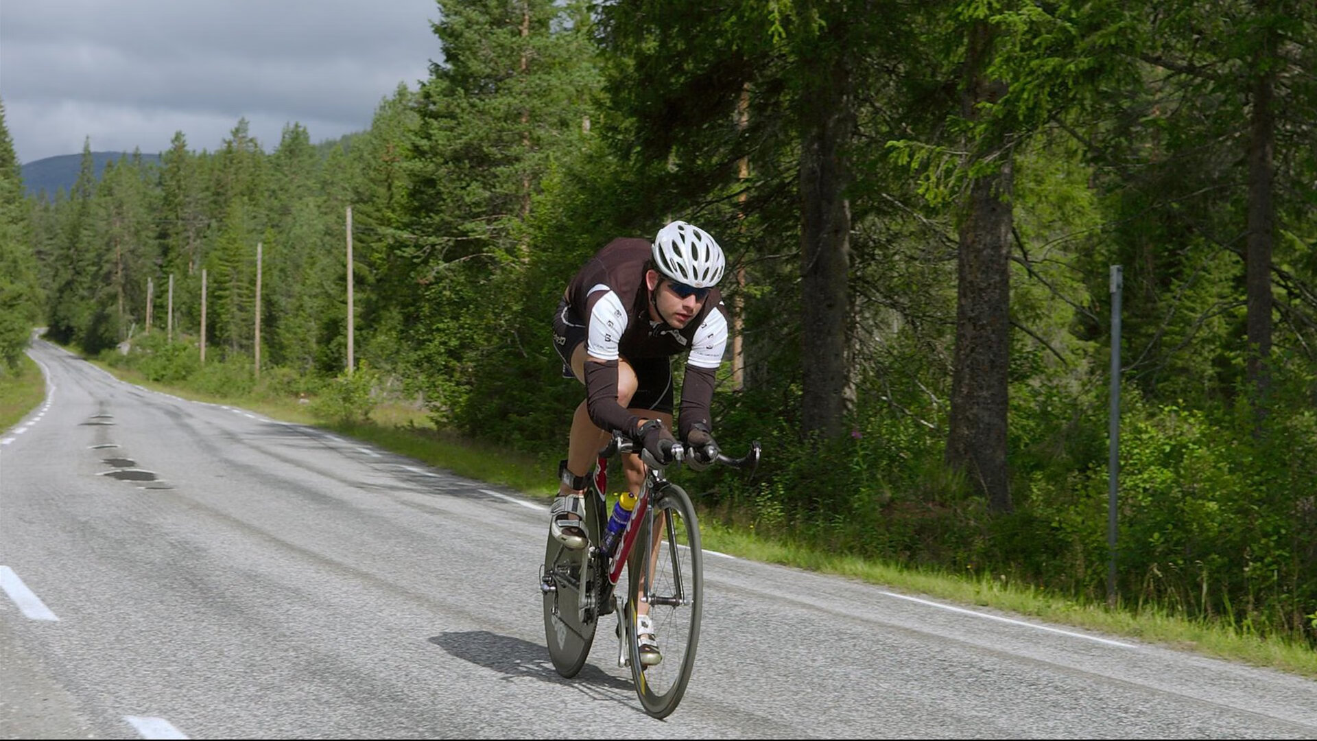 球迷数量持续增长,足球文化深入人心,足球球迷有多疯狂