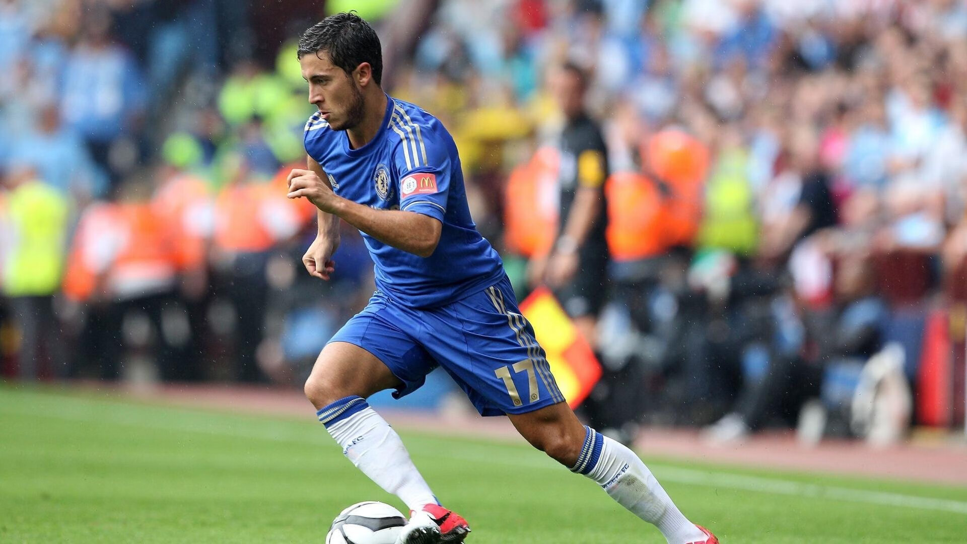 联赛争冠日趋激烈,各队拼刺刀,联赛争冠日趋激烈,各队拼刺刀的比赛